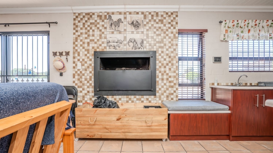 3 Bedroom Property for Sale in Country Club Western Cape